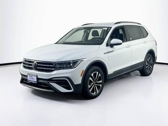 VOLKSWAGEN TIGUAN 4MOTION 2022 3VV0B7AX1NM063953 image VOLKSWAGEN TIGUAN 4MOTION 2022 3VV0B7AX1NM063953 image